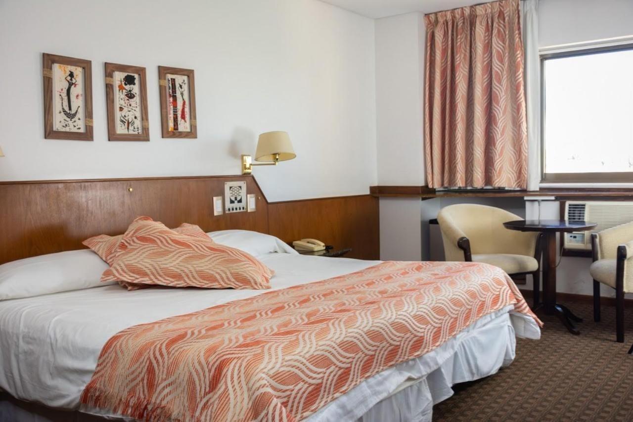 Quintana Hotel San Luis Esterno foto